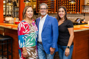 Parmesan Pete’s marks 15 years serving Italian cuisine in Naples